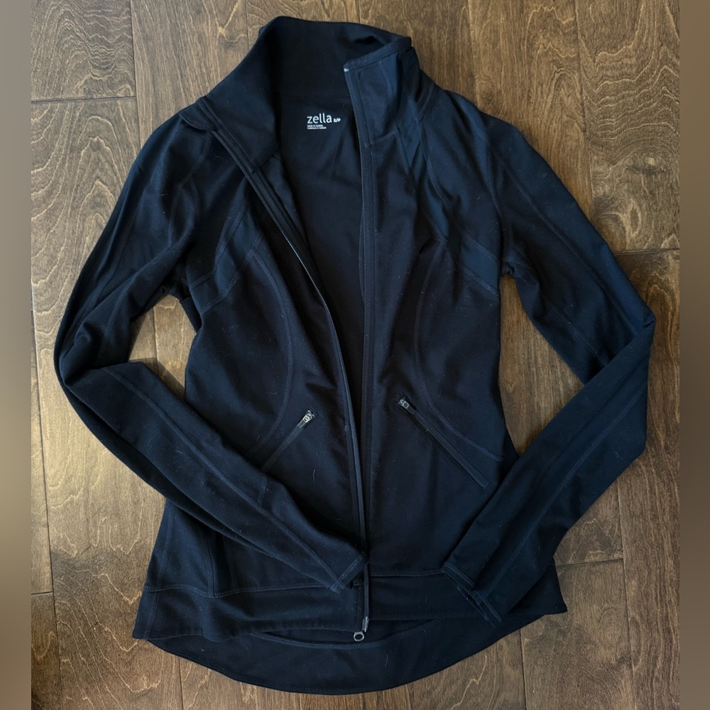 Zella Women's Black zip up Jacket